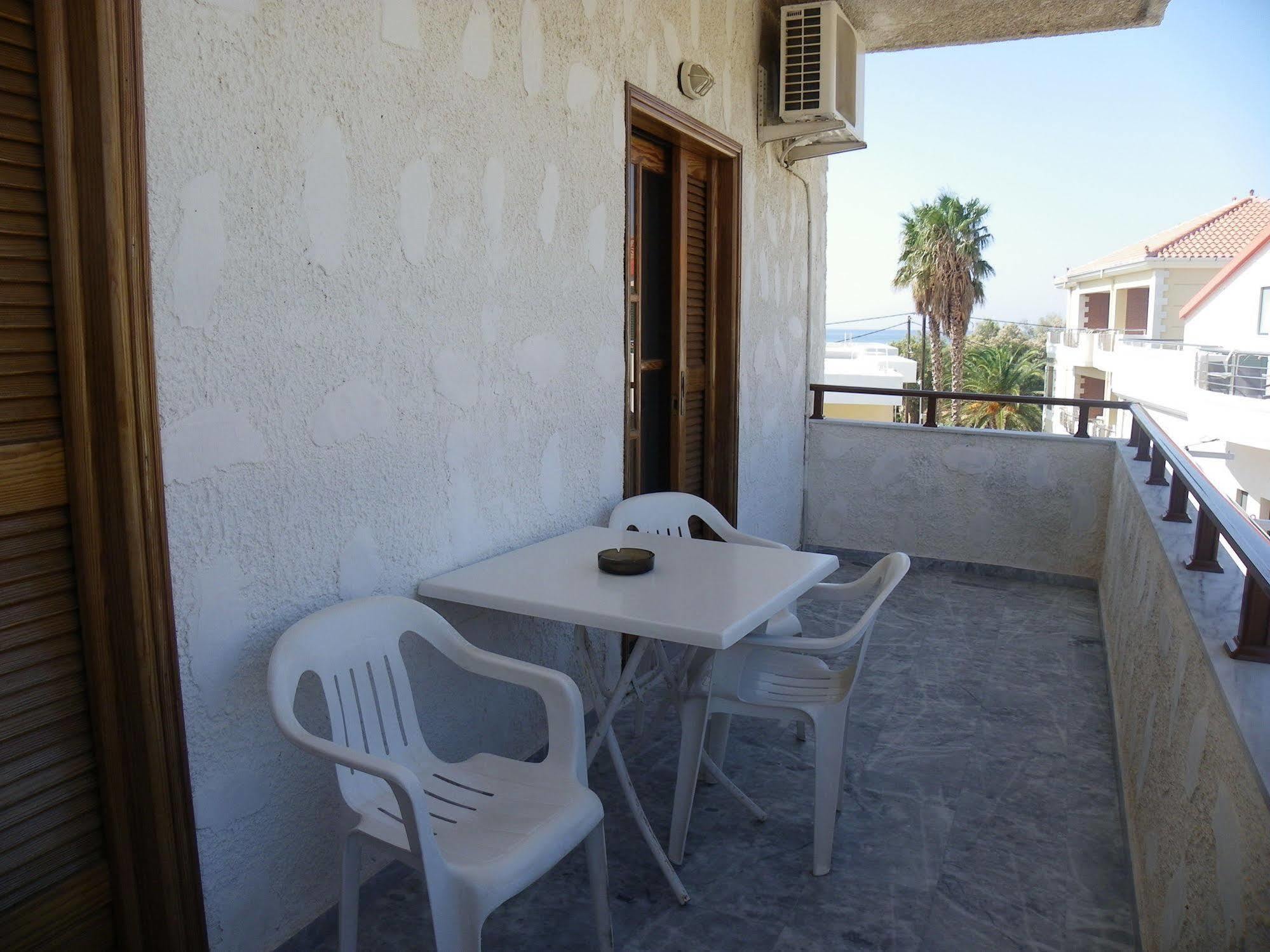 Filoxenia Apartments 2 Paleochora Exterior foto